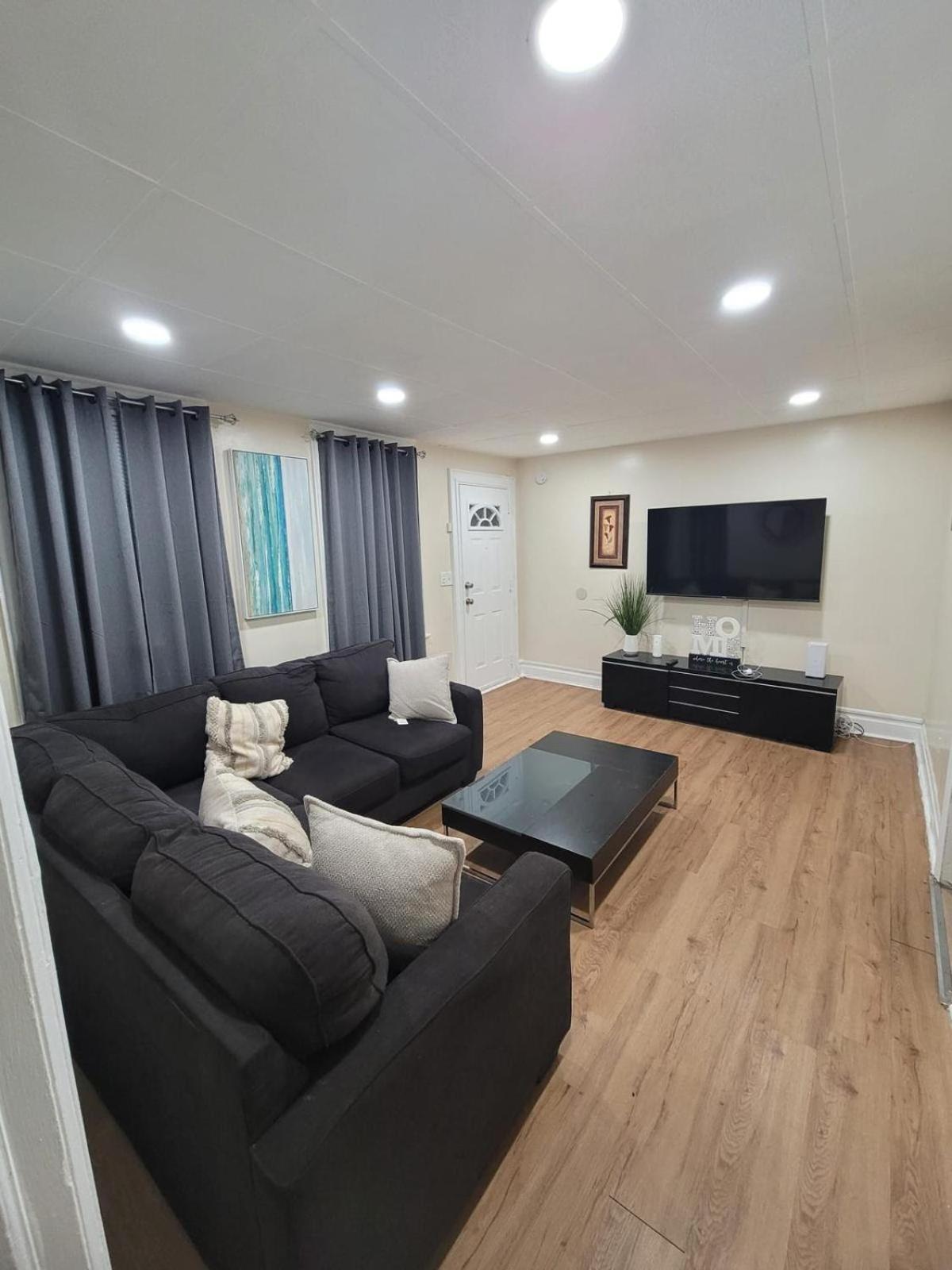Z & Z Apartment Newark Dış mekan fotoğraf